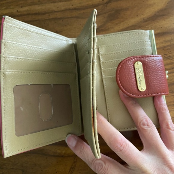 Buxton Beautiful Vegan Leather Lexington Wallet Pink Brown Tan Kisslock - Picture 11 of 11